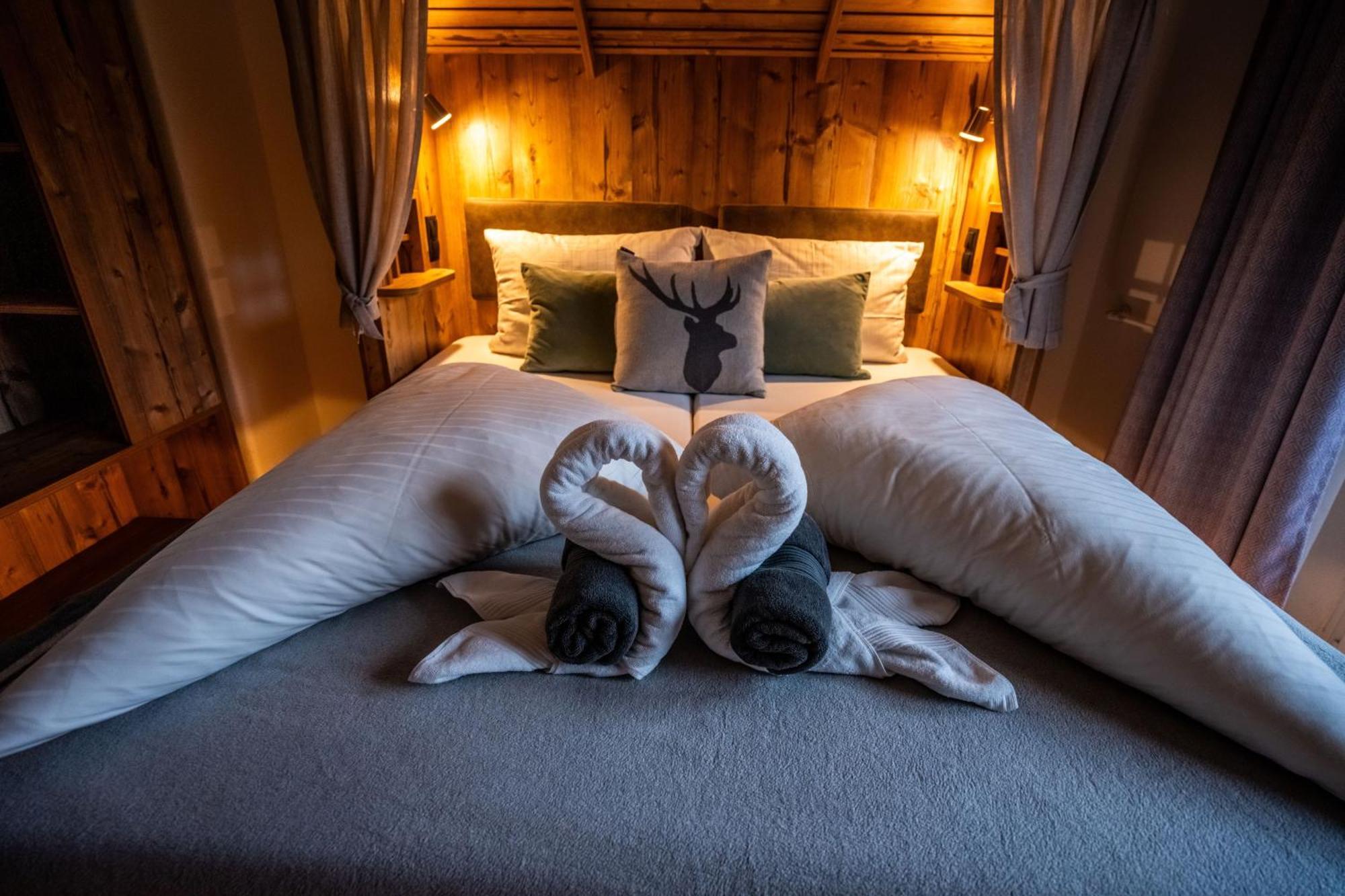 Tiroler Alpblick Appartements エールヴァルト エクステリア 写真