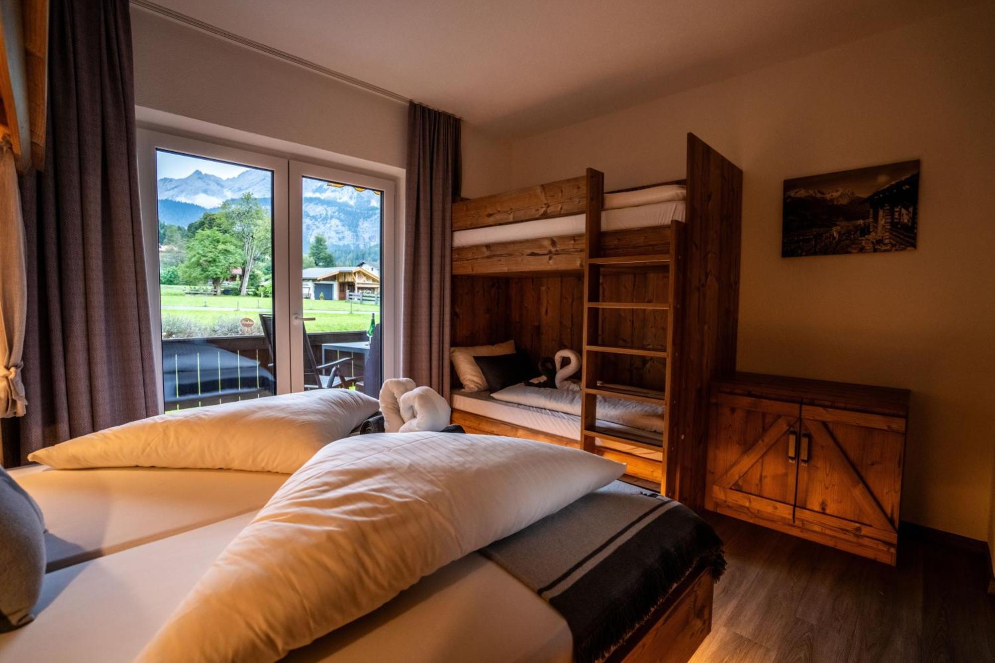 Tiroler Alpblick Appartements エールヴァルト エクステリア 写真