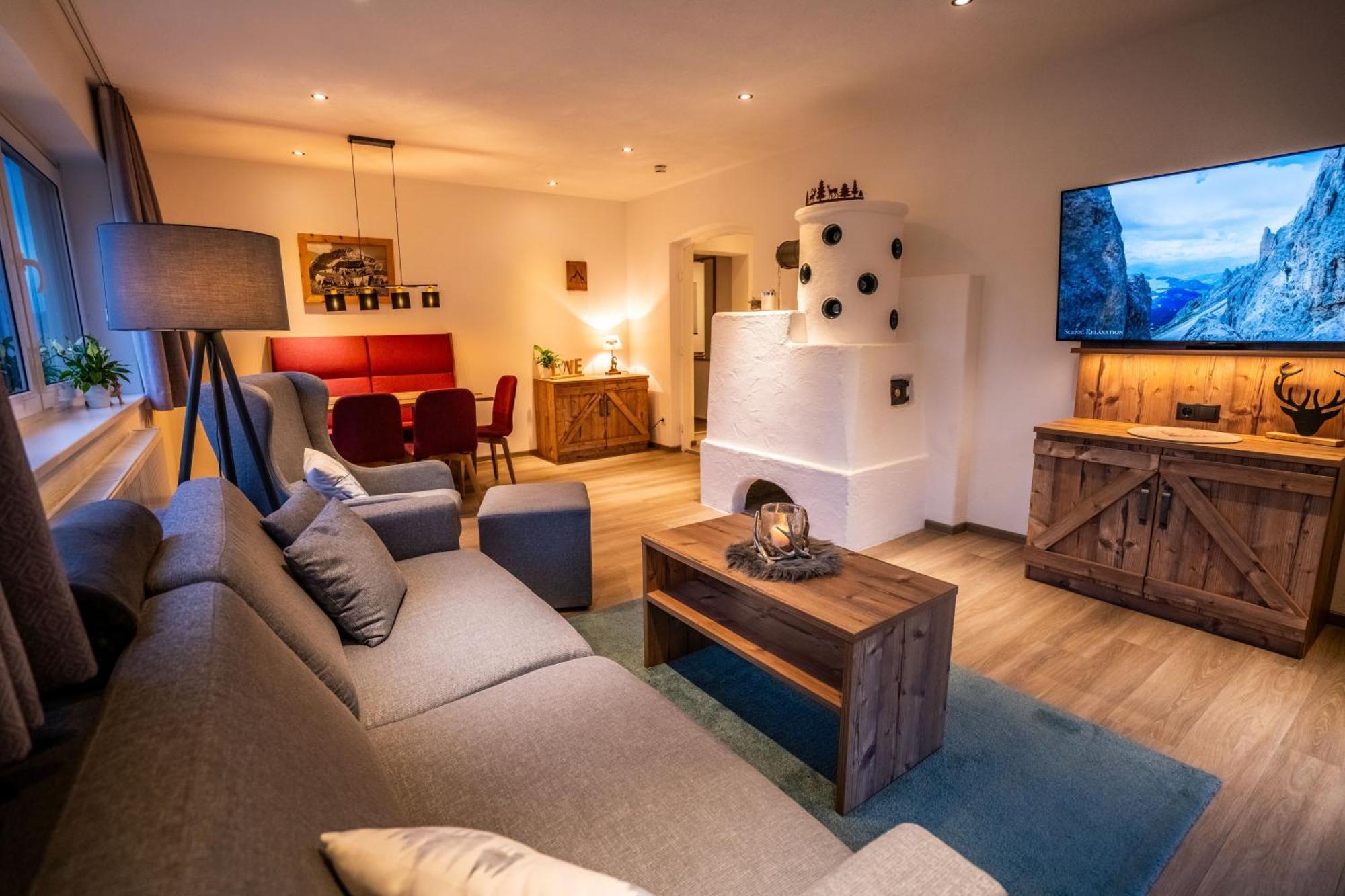 Tiroler Alpblick Appartements エールヴァルト エクステリア 写真