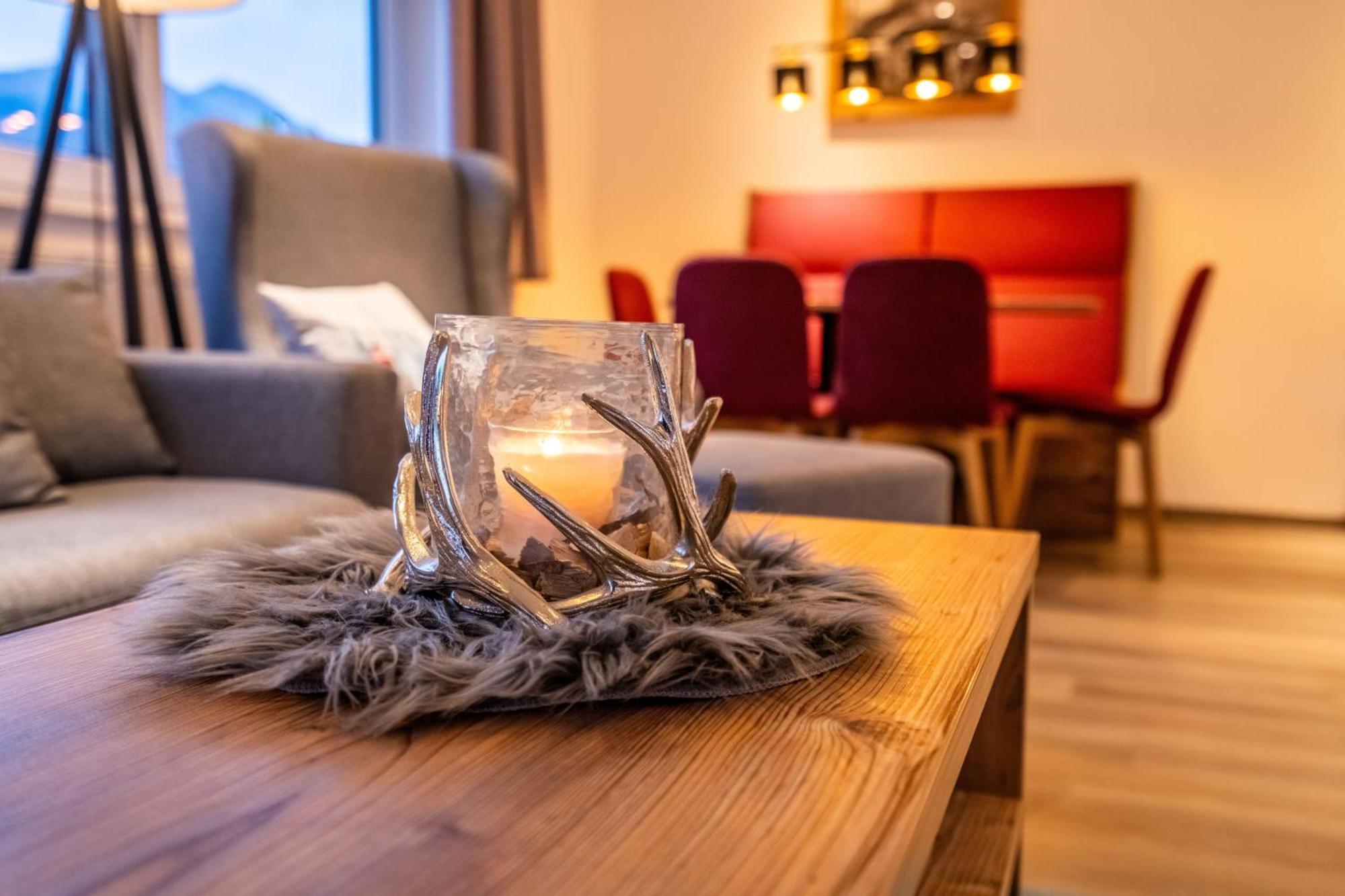 Tiroler Alpblick Appartements エールヴァルト エクステリア 写真
