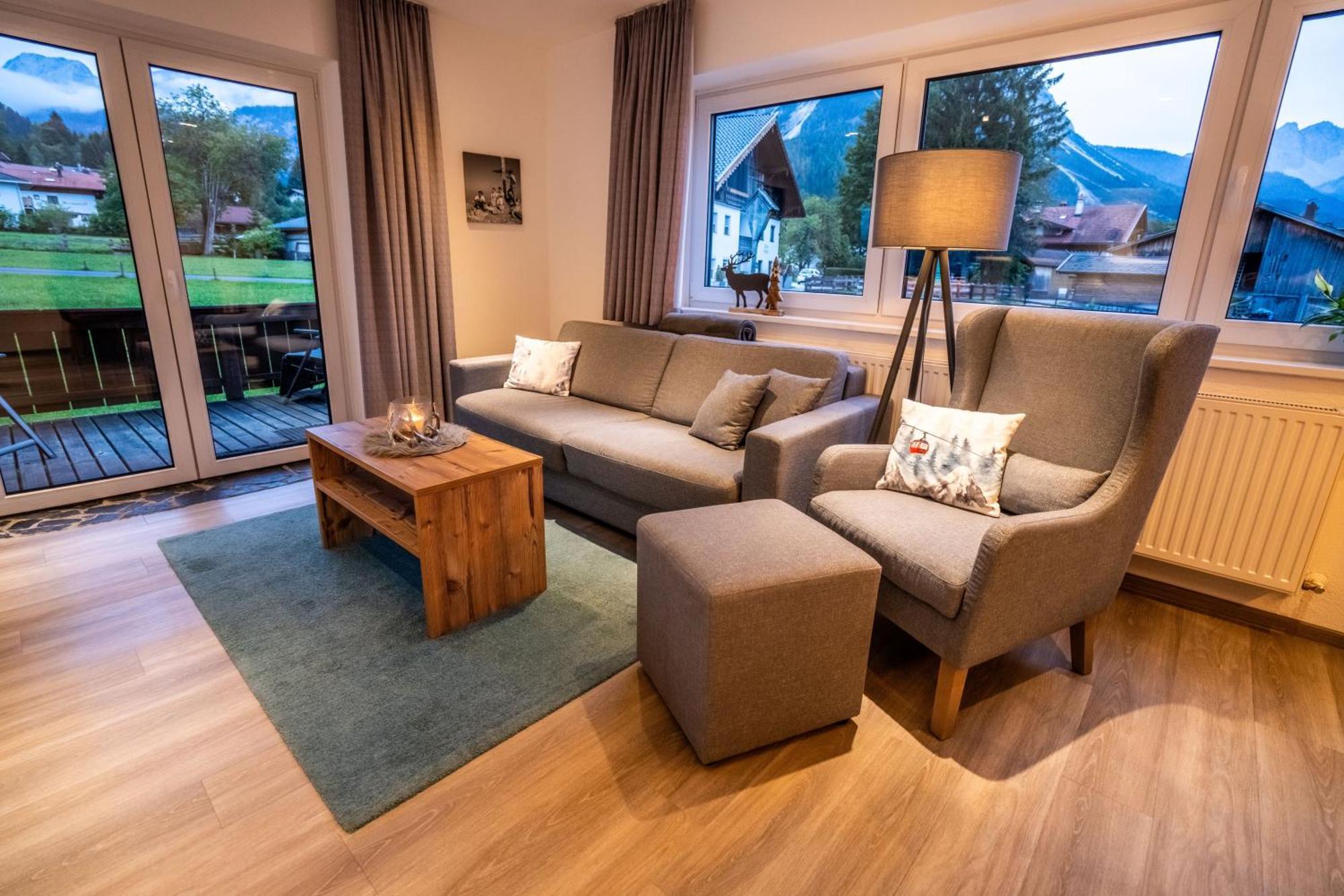Tiroler Alpblick Appartements エールヴァルト エクステリア 写真