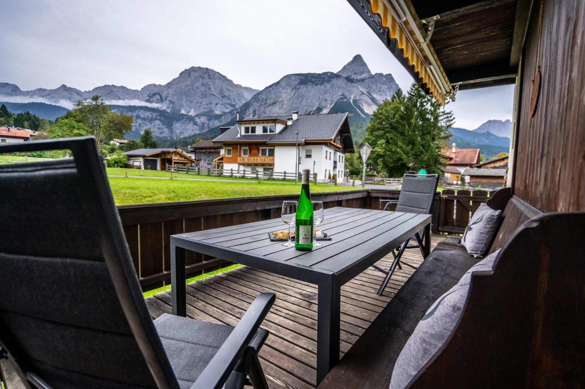 Tiroler Alpblick Appartements エールヴァルト エクステリア 写真