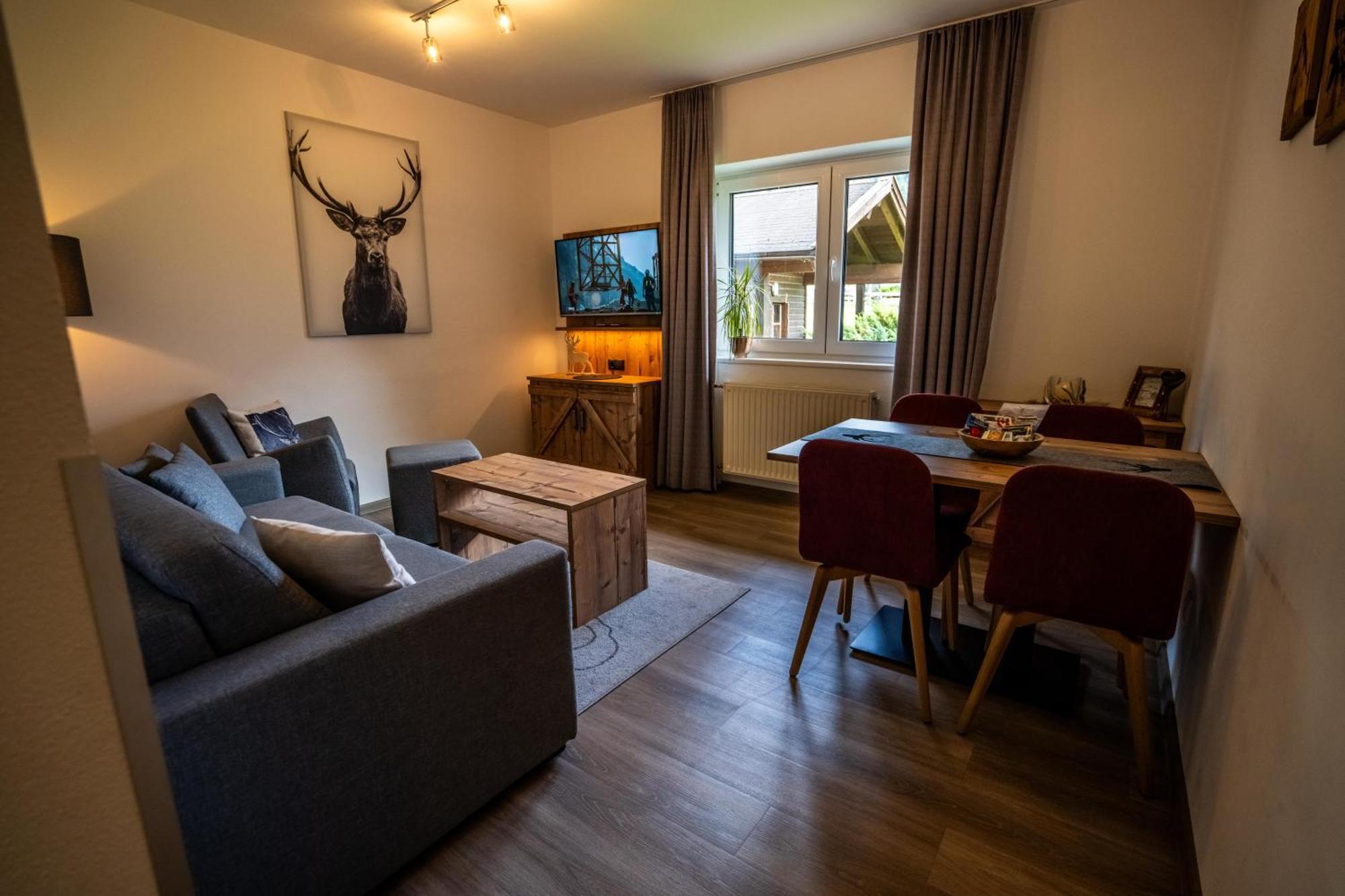Tiroler Alpblick Appartements エールヴァルト エクステリア 写真