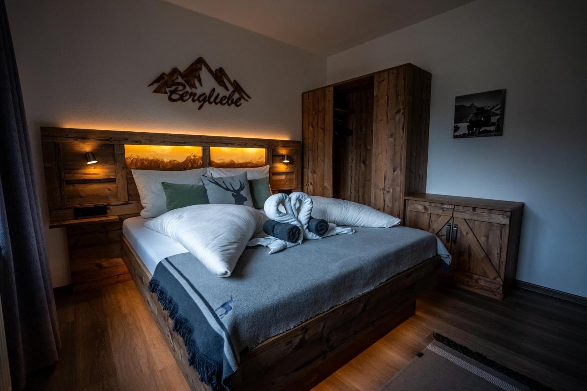 Tiroler Alpblick Appartements エールヴァルト エクステリア 写真