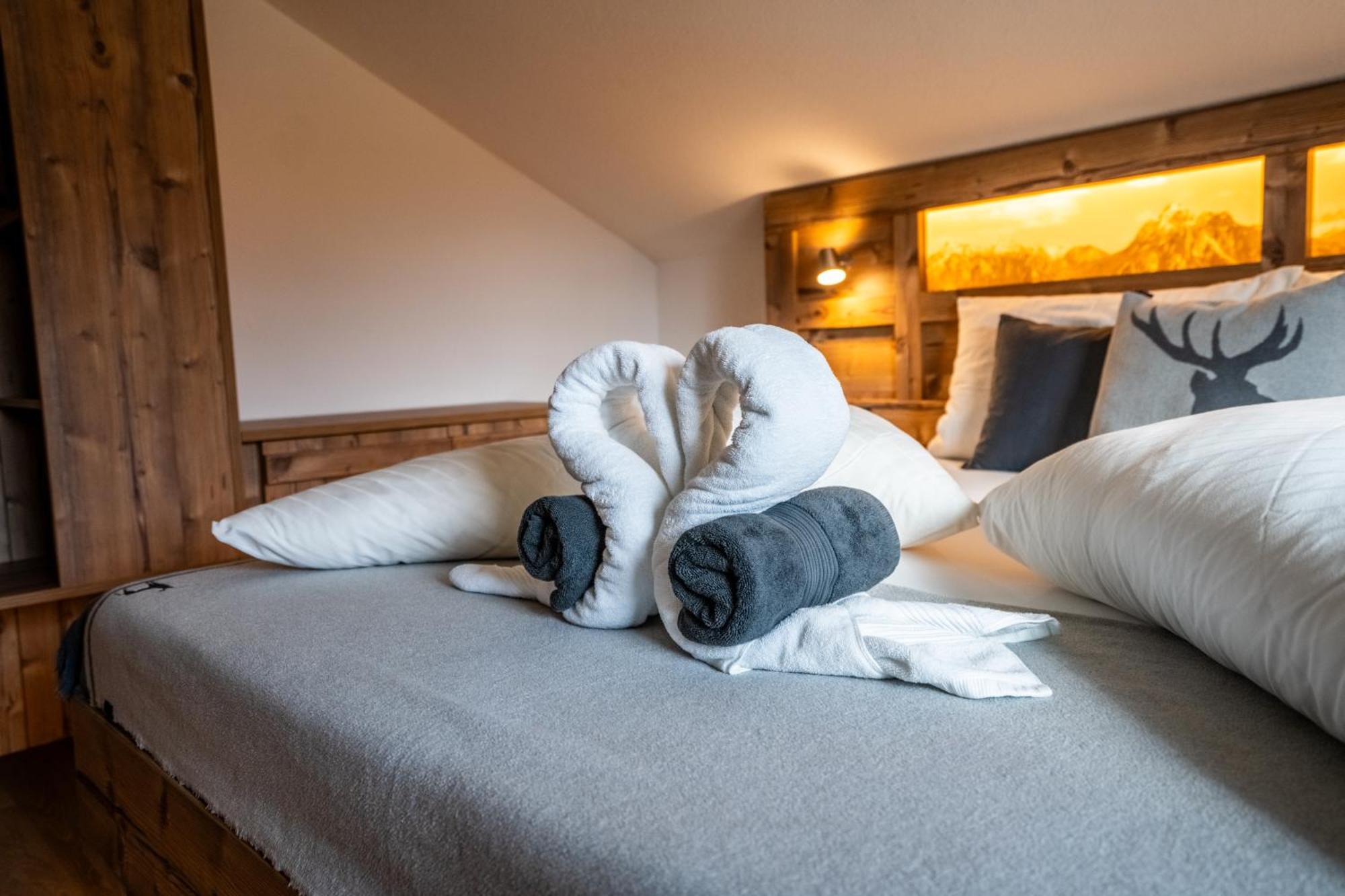 Tiroler Alpblick Appartements エールヴァルト エクステリア 写真