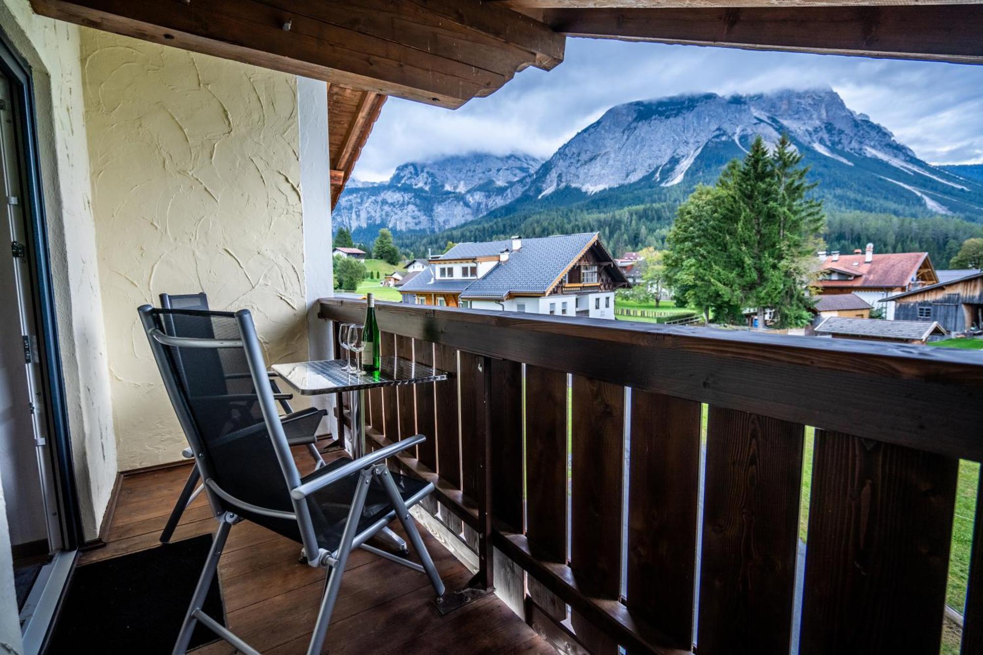 Tiroler Alpblick Appartements エールヴァルト エクステリア 写真